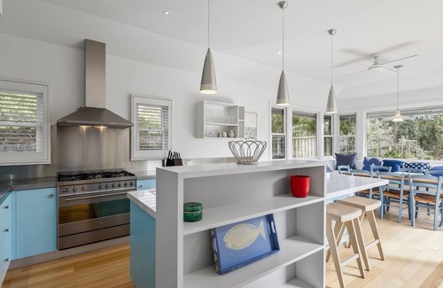 Point Lonsdale House | Old Lonsdale Classic on Kirk