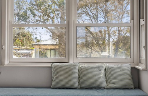 Point Lonsdale House | Old Lonsdale Classic on Kirk