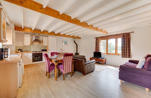 Woodbridge House | Old Mill House - Two Bedroom House, Sleeps 3