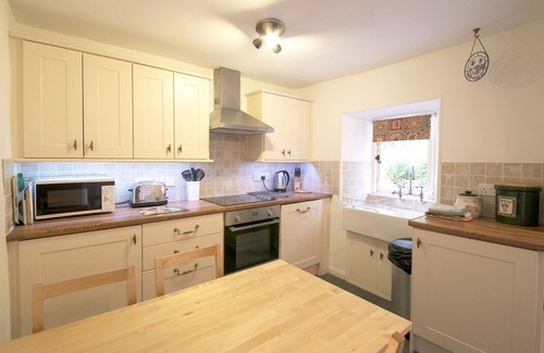Coniston Cottage | Old Quarry Cottage - elevated village location - lake views