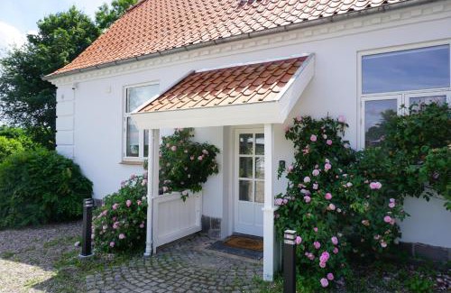 Broager Apartment | Old Roses Guesthouse