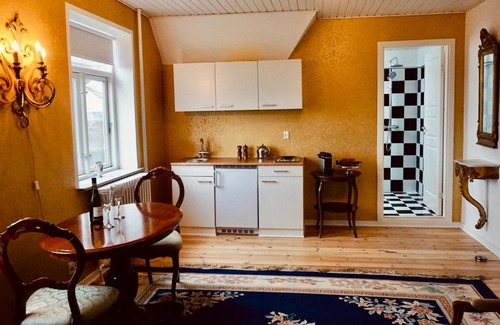 Broager Apartment | Old Roses Guesthouse