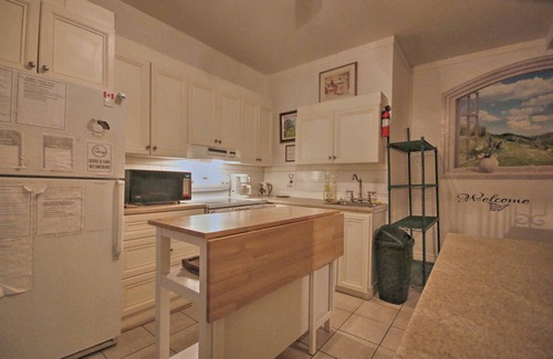 Neufchatel Est–Lebourgneuf House | Old rustic house Espace Interessant Quebec