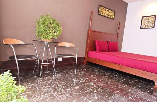 Thung Maha Mek Apartment | Old Sрice 3 Vintage Elegance in the Heart of BKK