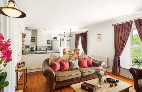 Monaghan Ski Chalet | Old Stable Mews Castle Leslie