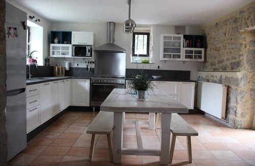 Labeaume House | Old stone house completely renovated for 6 people