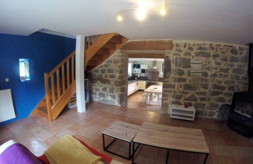 Labeaume House | Old stone house completely renovated for 6 people