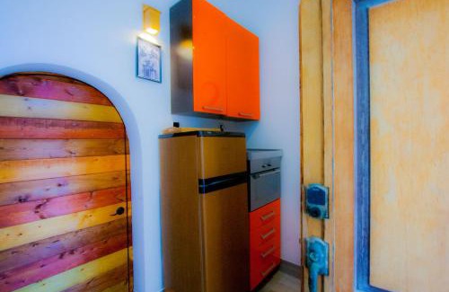 Ladispoli Apartment | Old Style by the sea, roof terrace with pool and kitchen, Ladispoli