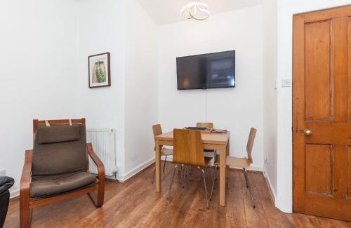 Old Town Apartment | Old Town Edinburgh Apartment close to Castle and Royal Mile