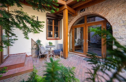 Old Town Apartment | "Old Town Gate Residence" with 3 private bedrooms + 2 separate sleeping places