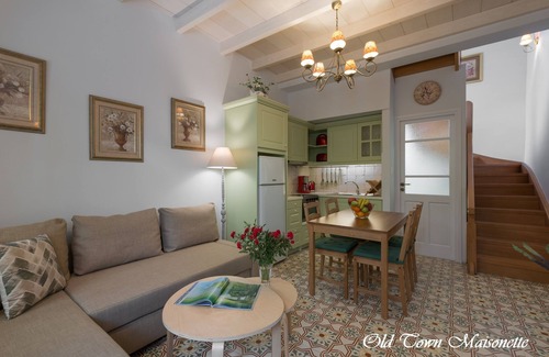Old Town Rethymnon House | Old Town Maisonette, Rethimno