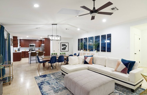 Pointe Scottsdale House | Old Town Saguaro - Pool - Fire Pit- Heart of Old Town