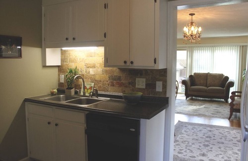 Old Village House | Old Village area Townhouse Garden Retreat