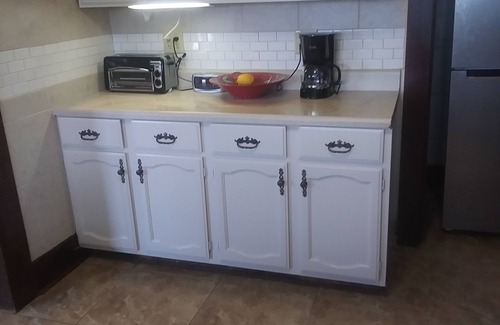 Edgewater House | Old World Charm.Minutes to the beach and Canal Street in New Smryna Beach