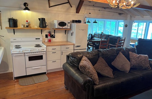 Chetek Cabin | Old World Charm on Chetek Chain of Lakes