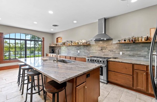 Oatmeal House | Old World Elegance. n3000+sqft n3-bedroom Estate in secluded Liberty Hill Tx