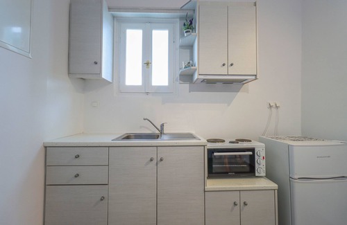 Ornos Apartment | Olga’s Studio, A Hidden Gem near Ornos Beach
