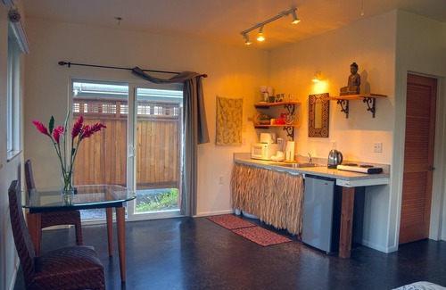 Puna Palisades Cottage | Oliana Cottage - Kehena Beach - Allergy Friendly