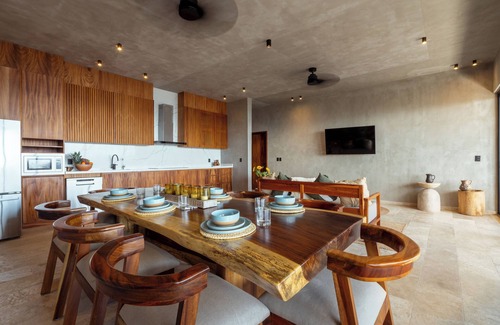 Hidalgo Apartment | Olita Pent House