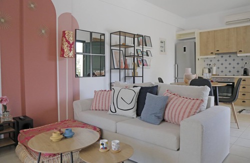 Aigialeia Apartment | Oliva Holiday Homes