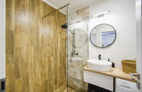 Oradea Apartment | Olive Garden at West Residence