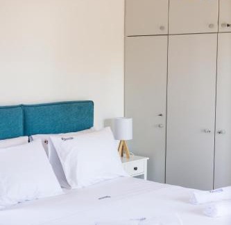 Atsipópoulon Villa | Olive Garden Villa Venetia