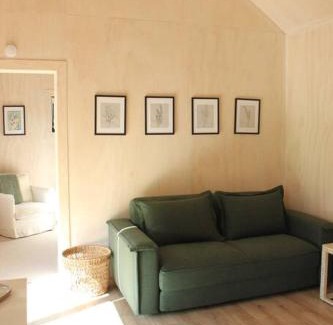 Waipara House | Olive Grove Cabin Waipara
