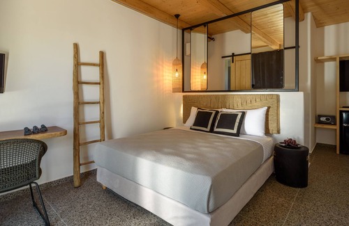 Ano Mera House | Olive Mykonos Villas - Pool Front Suite