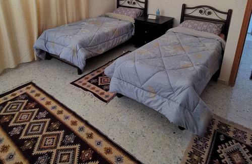 Beit Jala Apartment | Olive Palace Restaurant and Lounge