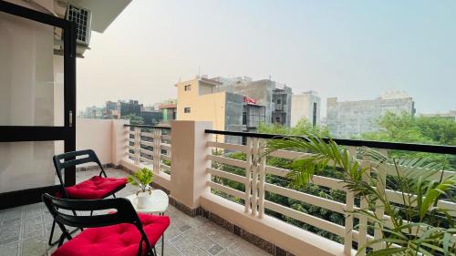 Sector 62 House | Olive Service Apartments - City Centre Noida