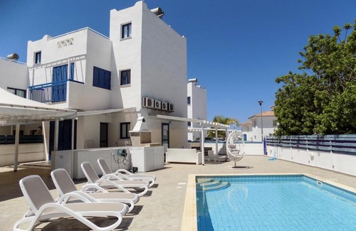 Pernera Villa | Olive Tree Villa - Protaras