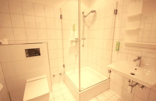 Bliesdorf Apartment | Ollex and Beds - Komfortables Gästezimmer in Bliesdorf