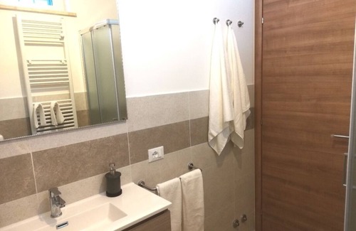 Poggio Apartment | Olmo apartment in the historic center of Manziana