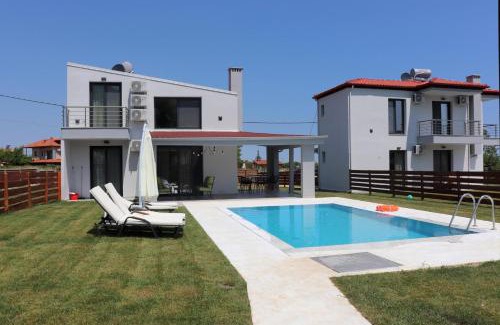 Skotina House | OLYMPUS Paradise 5