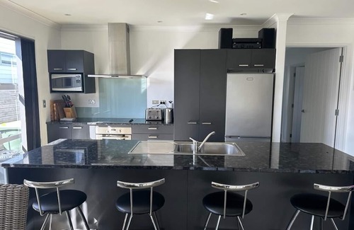 Omaha House | Omaha Getaway just minutes stroll from stunning Omaha beach 🏝️