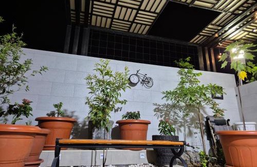 Heritage District Apartment | Omani environment