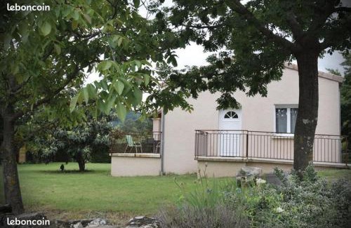 Ailhon House | Ombre Bleue Du Figuier, Ailhon