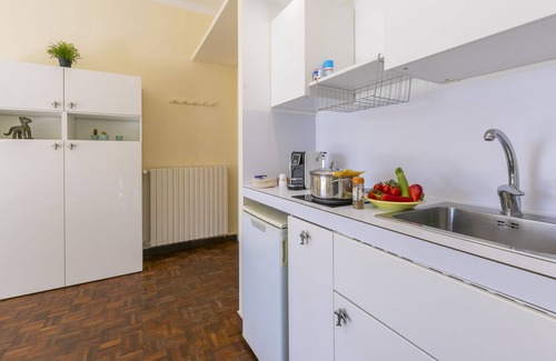 Mascalucia Apartment | Ombretta Apt between Etna Volcano and Sea, Mascalucia, Italy