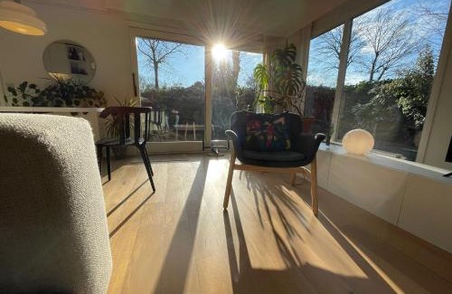 Voorthuizen House | Omheind NatuurHuisje, prive en licht, VOORTHUIZEN Veluwe, naast het bos, zeer rustig