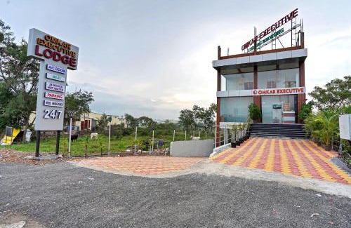 Pune Hotel | Omkar Executive Nagar Road
