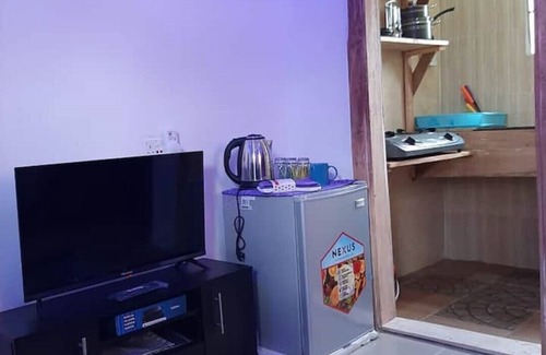 Epe Cottage | Omosomi Vacation Cottage in Epe, Lagos Nigeria.