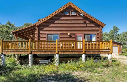 Tollgate Canyon Cabin | On Mountain Time Cabin