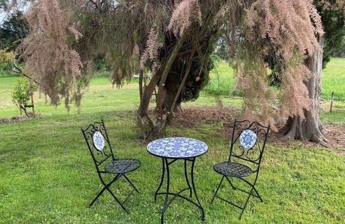 Huonville House | On the banks of the Huon River, in the heart of HuonValley
