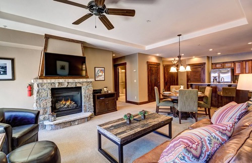 Breckenridge Condo | ON THE SLOPES. FAST RESPONSE. Ski Side Corner Unit, Crystal Peak Lodge 2BR/2BA