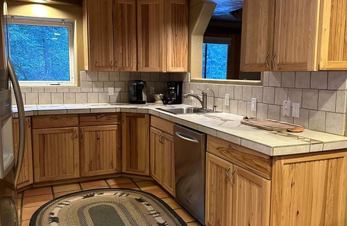Black Hawk Cabin | On the South Boulder, Hot Tub and Sauna, 8 mins to Nederland