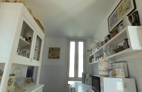 Gianicolo Apartment | On the terraces of Rosa you are constantly forced to look at the sky and Rome