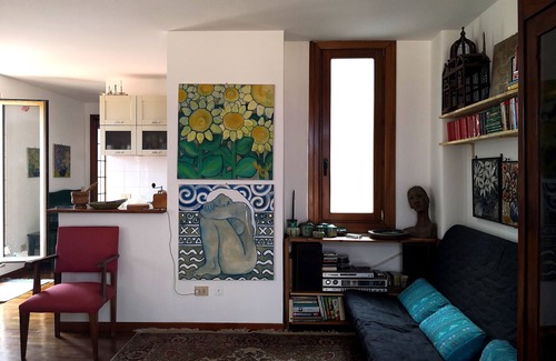 Gianicolo Apartment | On the terraces of Rosa you are constantly forced to look at the sky and Rome