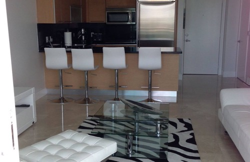 Brickell Apartment | On the Top of The World at Brickell