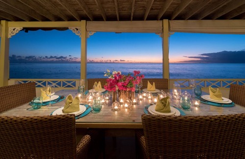 Mullins Villa | On The Water's Edge - Easy Reach