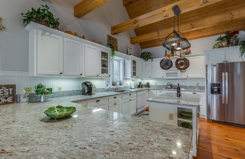 Sapphire House | ONCE UPON A STREAM- Storybook cottage on stream, perfect for family gatherings.